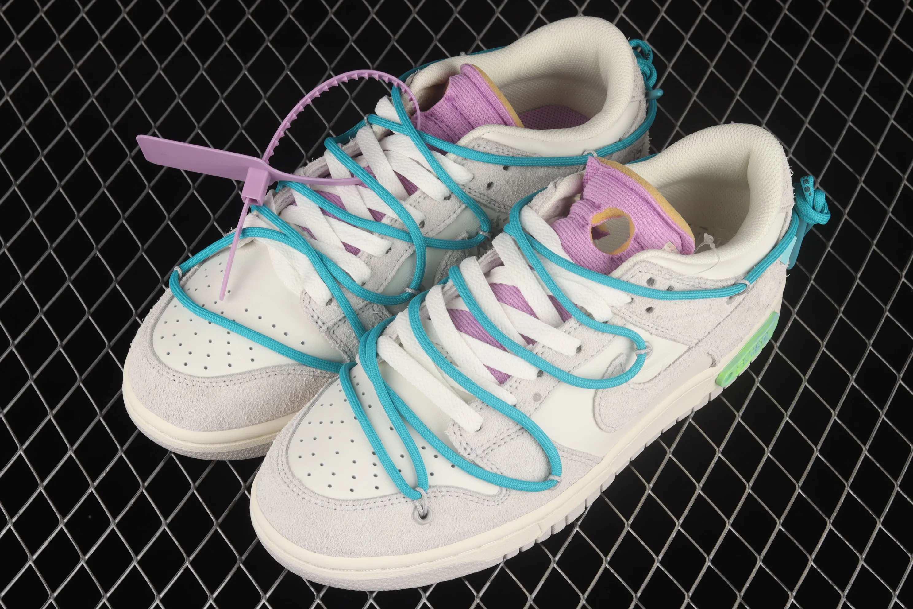 All categories Nk SB Dunk series Nk SB Dunk Low low-top sneakers pure original version OF x Nk Dunk Low OW SB smashed backboard fashion casual sneakers DJ0950-107